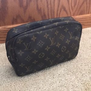 Vintage Louis Vuitton Toiletry Case